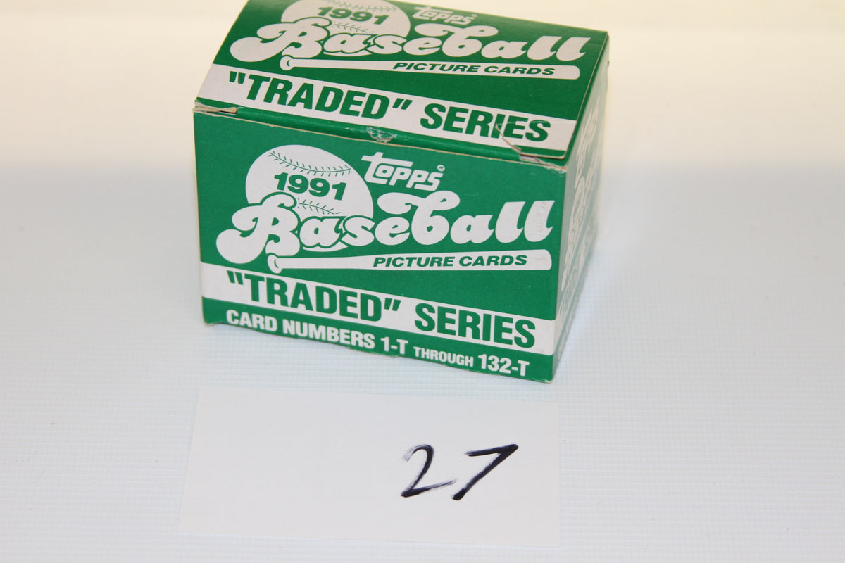 1991 Topps Baseball Traded Series box front view