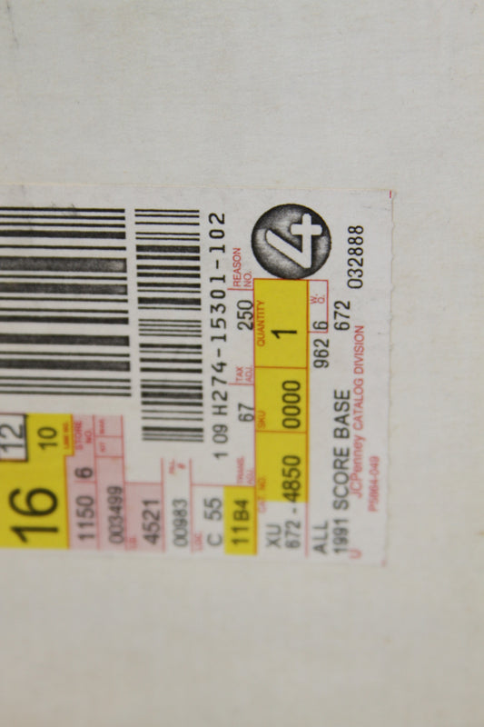 Close-up of barcode and label on 1991 Score Baseball card case