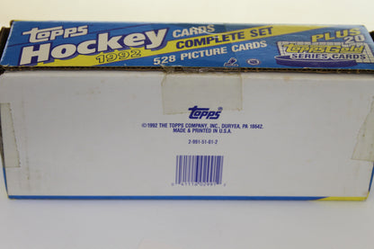 Bottom of box showing Topps logo and barcode