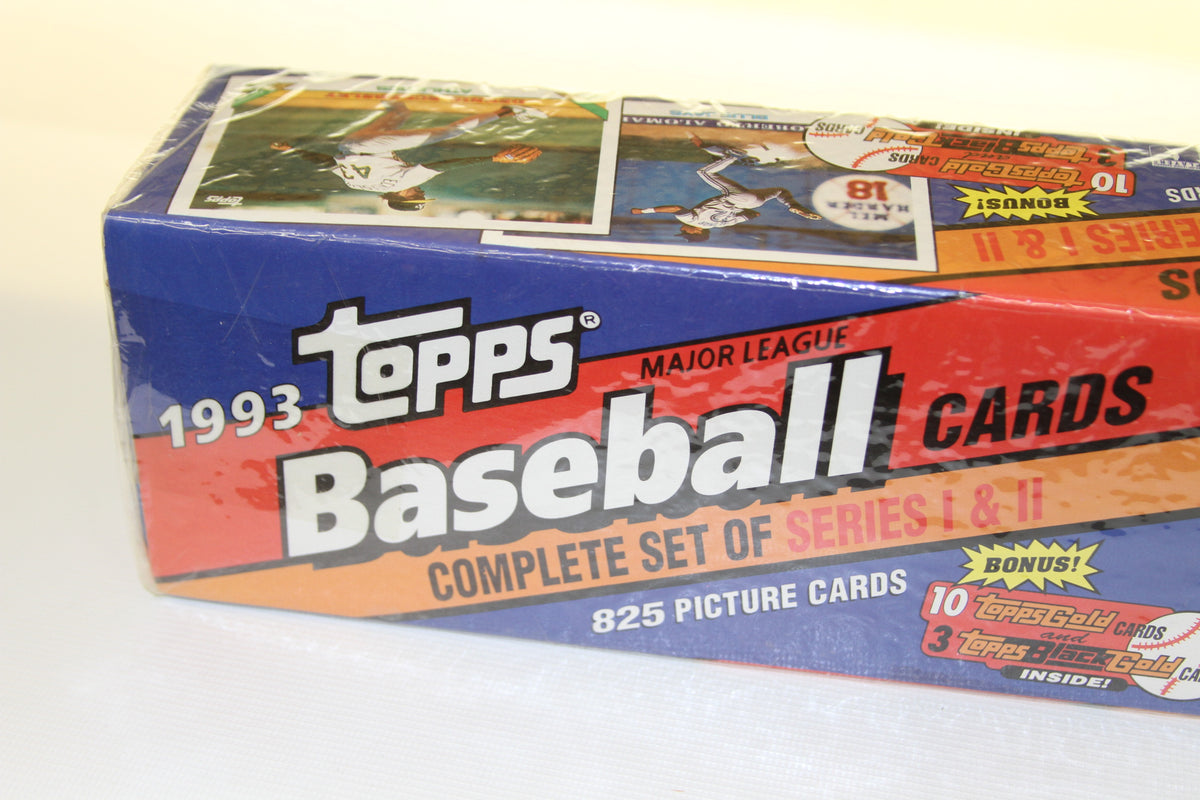 Topps 1993 Baseball Cards box complete set with player card images