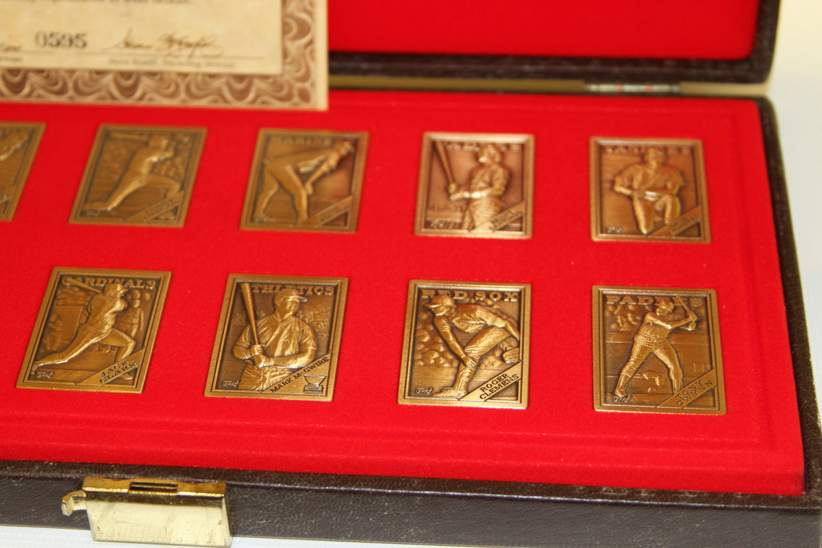 Bronze baseball cards from Topps 1988 Gallery of Champions set in case